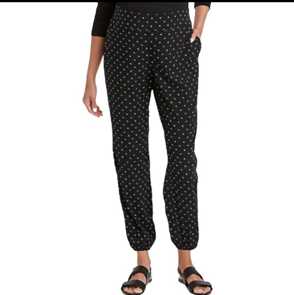 The Nines by Hatch Maternity Black Floral Rayon Joggers Size Medium